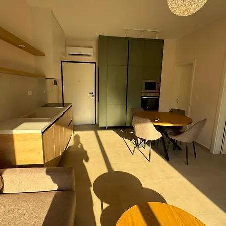 Appartement Beautiful Modern Near The Beach, *